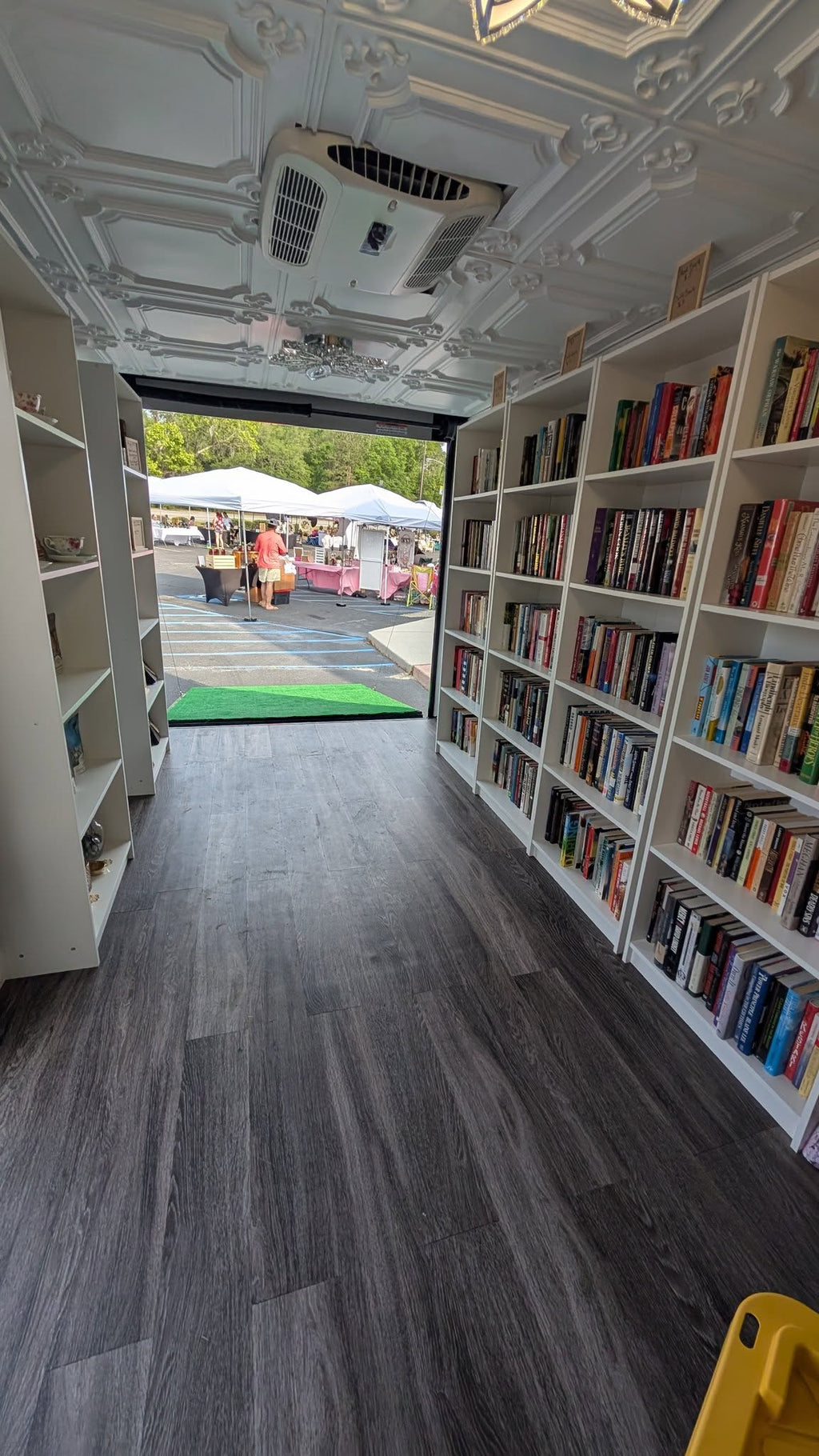 Private Pop-Up