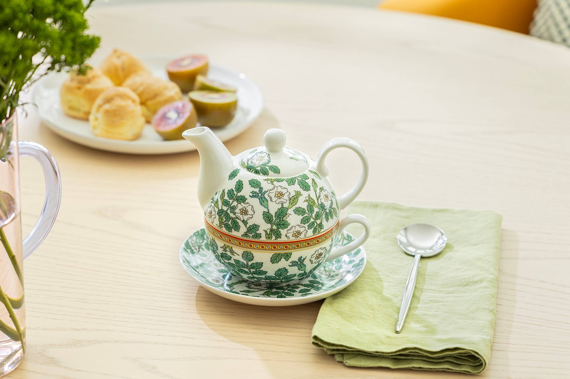 Gardenia Charm Fine Porcelain Tea For One Set